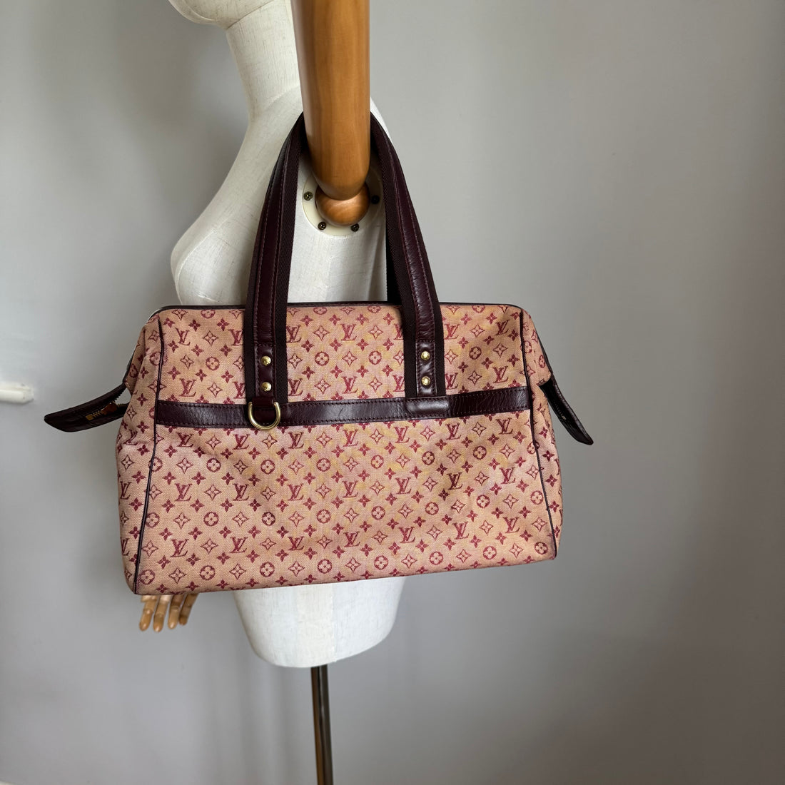 2000s Louis Vuitton Monogram Josephine GM