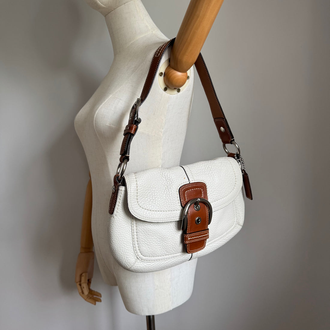 Coach White Leather Baguette Bag
