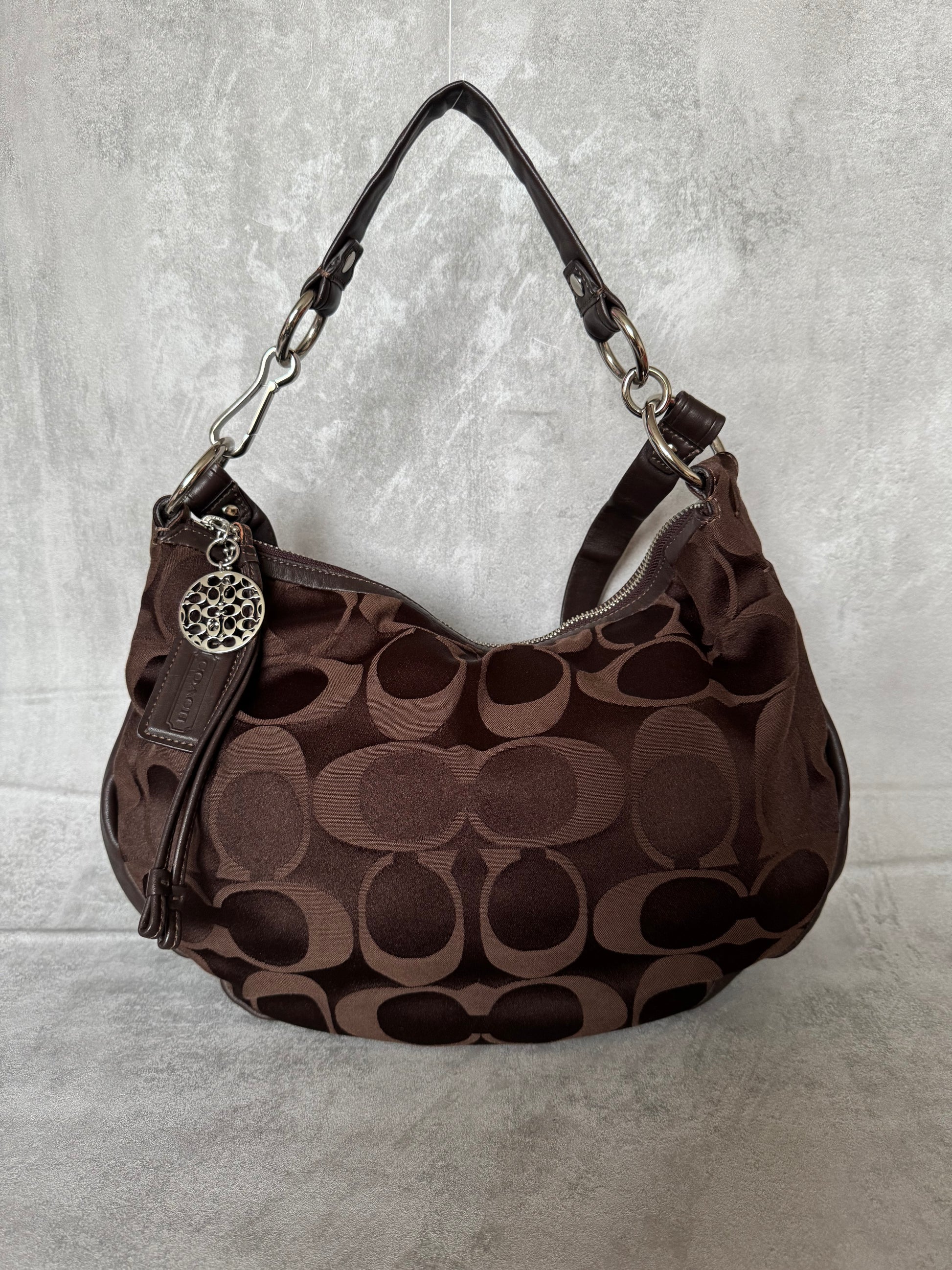 Coach Classic Vintage Shoulder Bag – Chocolate Brown Jacquard