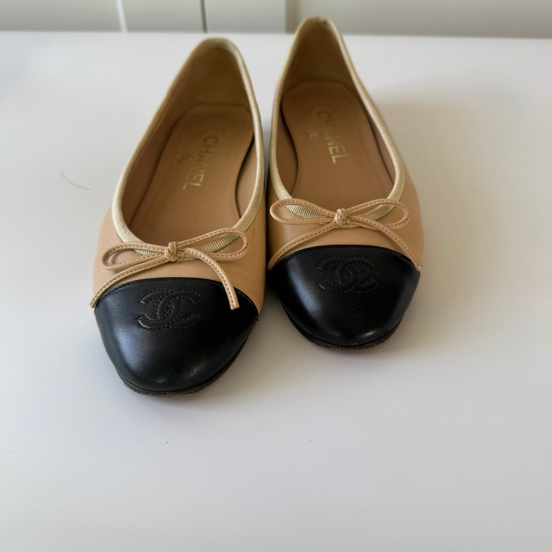 Authentic Chanel Ballet Flat Pumps (36.5)