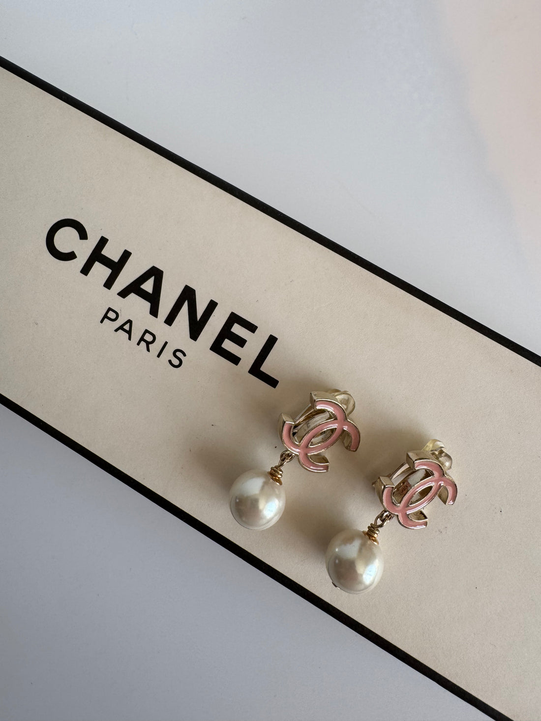 Chanel CC Pearl Drop Earrings Pink