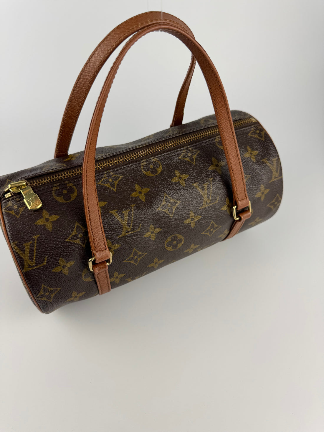 Louis Vuitton Papillon 26 Monogram Canvas