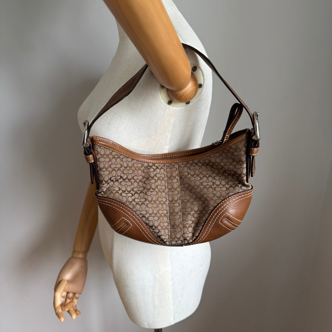 Coach Signature Sufflette leather handbag