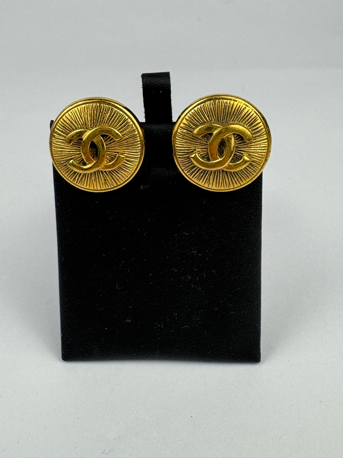 Chanel Vintage Gold CC Medallion Clip-On Earrings