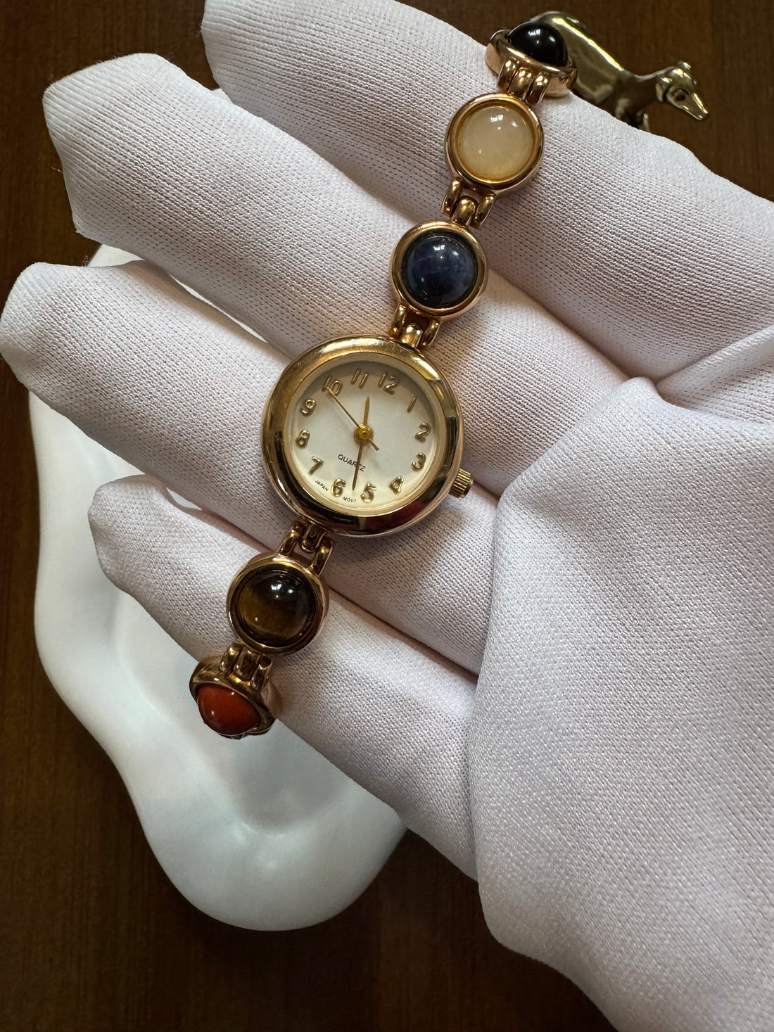 Vintage-Style Cabochon Stone Watch